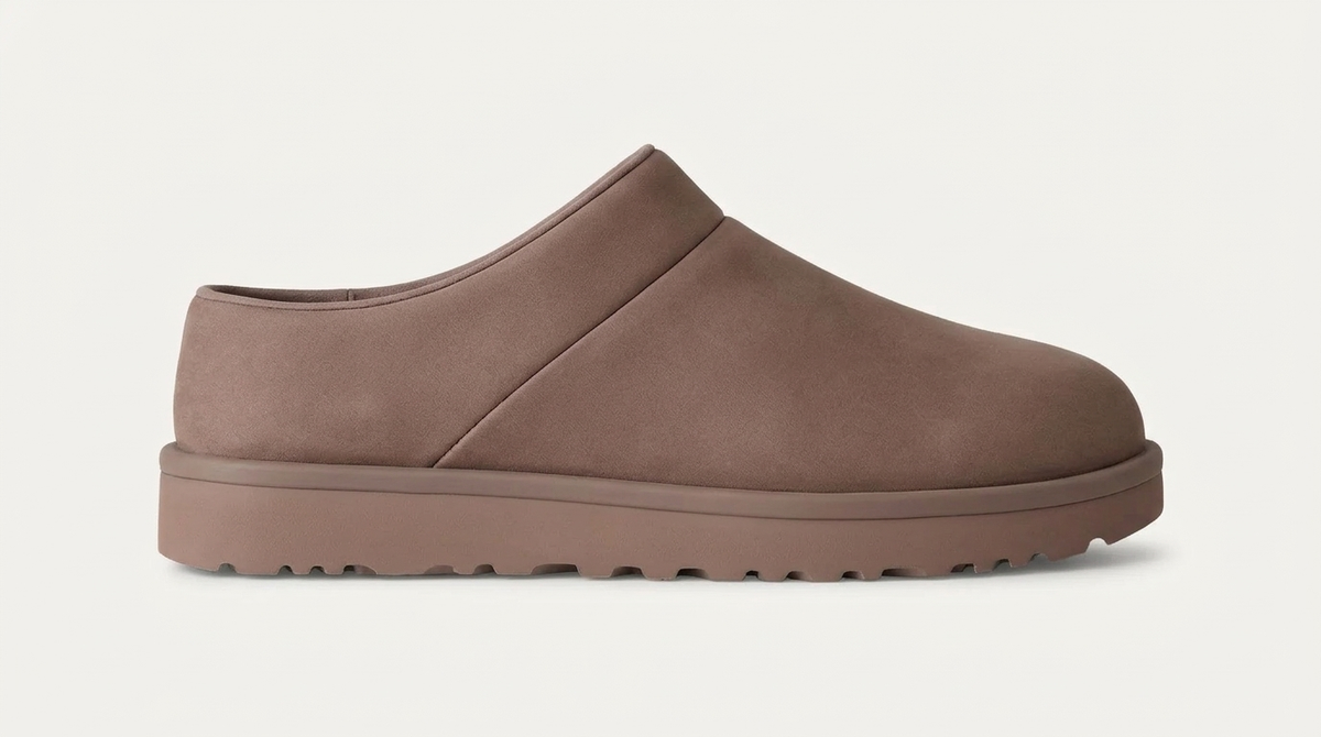 Slip-on clog, taupe PB23